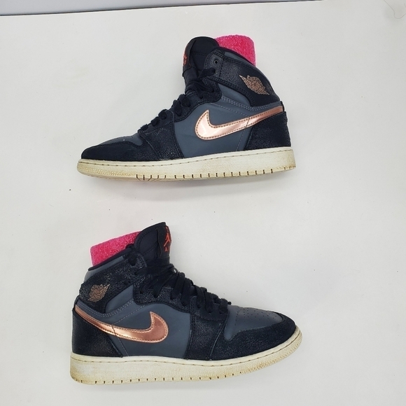 🌹 Air Jordan 1 Retro High GS 4.5Y Women 6 Shoes Gold" 2016 (705300-008) - Picture 10 of 13